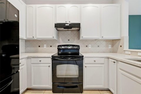 Touwnhouse à vendre à Largo, Floride: 3 chambres, 184.88 m2 № 2387377 - photo 4