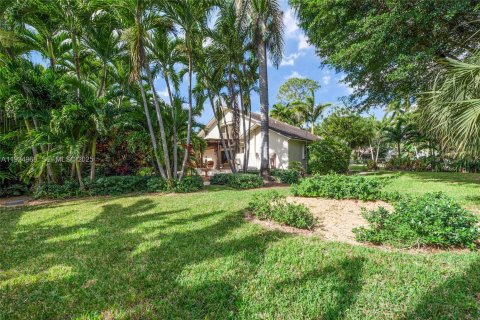 Casa en venta en Miami, Florida, 3 dormitorios, 201.04 m2 № 1993236 - foto 23