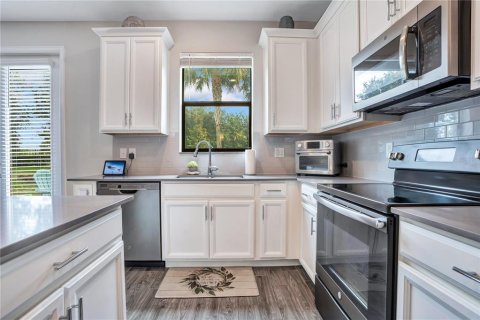 Adosado en venta en Davenport, Florida, 3 dormitorios, 177.63 m2 № 2236596 - foto 8