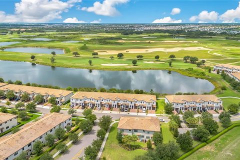 Adosado en venta en Davenport, Florida, 3 dormitorios, 177.63 m2 № 2236596 - foto 23