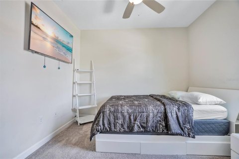 Adosado en venta en Davenport, Florida, 3 dormitorios, 177.63 m2 № 2236596 - foto 15