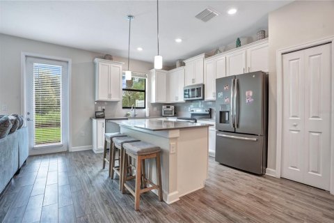 Adosado en venta en Davenport, Florida, 3 dormitorios, 177.63 m2 № 2236596 - foto 5