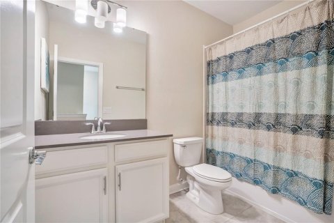 Adosado en venta en Davenport, Florida, 3 dormitorios, 177.63 m2 № 2236596 - foto 17