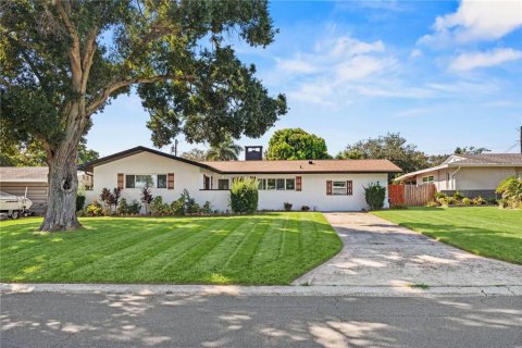 Casa en Largo, Florida 4 dormitorios, 117.34 m2 № 2384450