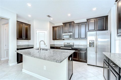 House in Riverview, Florida 4 bedrooms, 189.52 sq.m. № 1798328 - photo 5
