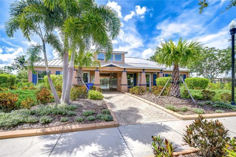 House in Riverview, Florida 4 bedrooms, 189.52 sq.m. № 1798328 - photo 3