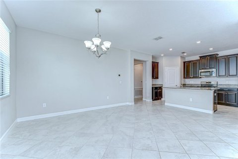 House in Riverview, Florida 4 bedrooms, 189.52 sq.m. № 1798328 - photo 17