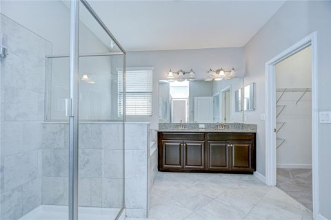 House in Riverview, Florida 4 bedrooms, 189.52 sq.m. № 1798328 - photo 24