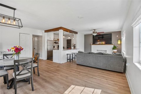 Villa ou maison à vendre à Winter Park, Floride: 3 chambres, 115.94 m2 № 2198338 - photo 3