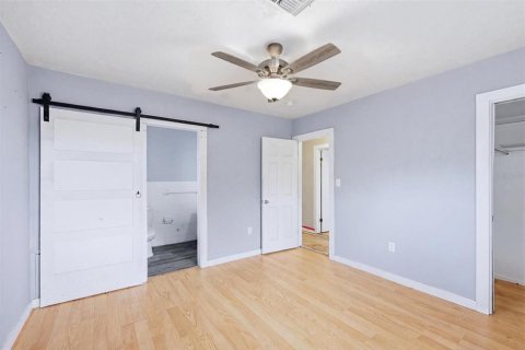 House in Bradenton, Florida 4 bedrooms, 193.7 sq.m. № 2204080 - photo 22