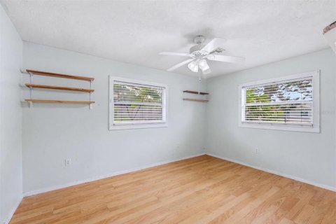 House in Bradenton, Florida 4 bedrooms, 193.7 sq.m. № 2204080 - photo 16