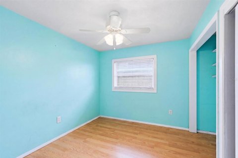 House in Bradenton, Florida 4 bedrooms, 193.7 sq.m. № 2204080 - photo 25