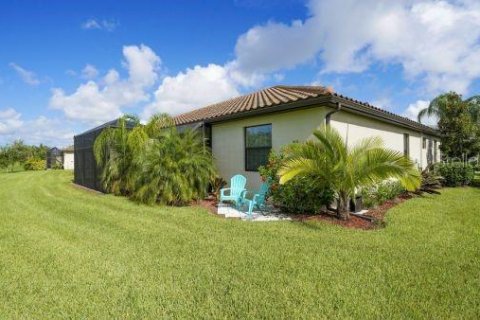 House in Venice, Florida 2 bedrooms, 131.92 sq.m. № 2376874 - photo 3