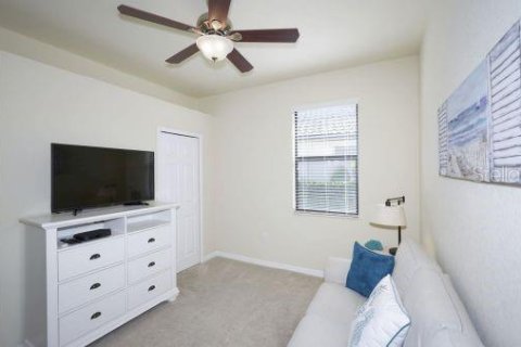 House in Venice, Florida 2 bedrooms, 131.92 sq.m. № 2376874 - photo 9