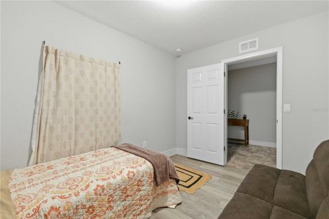 House in Ocala, Florida 3 bedrooms, 141.58 sq.m. № 2213561 - photo 17