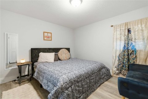 House in Ocala, Florida 3 bedrooms, 141.58 sq.m. № 2213561 - photo 21