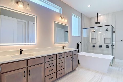 Villa ou maison à vendre à Wesley Chapel, Floride: 4 chambres, 333.43 m2 № 2223714 - photo 13