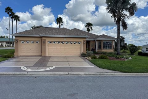 Casa en Summerfield, Florida 2 dormitorios, 184.78 m2 № 2355732
