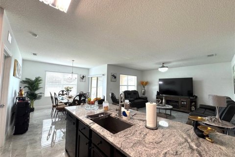 Villa ou maison à louer à Davenport, Floride: 3 chambres, 158.49 m2 № 1899626 - photo 7