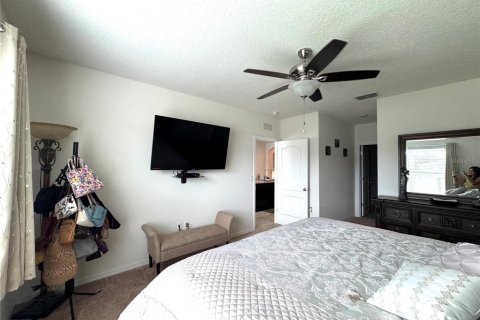 House in Davenport, Florida 3 bedrooms, 158.49 sq.m. № 1899626 - photo 16