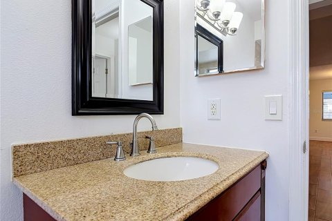 House in DeBary, Florida 4 bedrooms, 206.99 sq.m. № 2429235 - photo 26