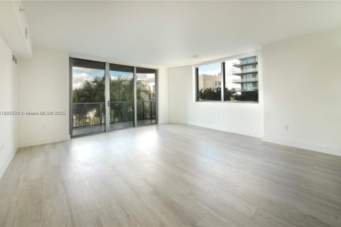 Copropriété à vendre à Miami, Floride: 2 chambres, 90.3 m2 № 1960970 - photo 6