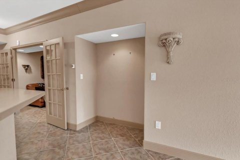 Condo in Tierra Verde, Florida, 3 bedrooms  № 1559692 - photo 12