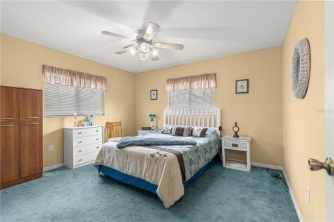 House in Summerfield, Florida 3 bedrooms, 143.26 sq.m. № 1531568 - photo 14