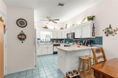 House in Summerfield, Florida 3 bedrooms, 143.26 sq.m. № 1531568 - photo 11