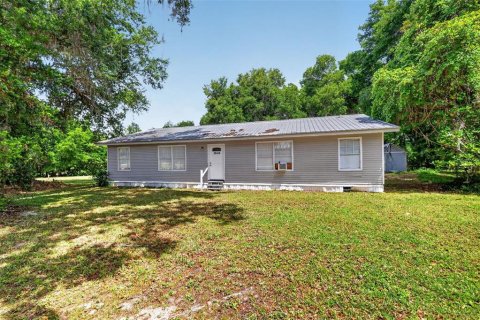 House in Wildwood, Florida 3 bedrooms, 150.5 sq.m. № 2217894 - photo 4
