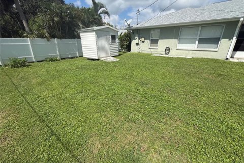 Villa ou maison à vendre à North Port, Floride: 3 chambres, 149.94 m2 № 2415204 - photo 29