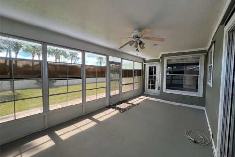 Villa ou maison à vendre à North Port, Floride: 3 chambres, 149.94 m2 № 2415204 - photo 7