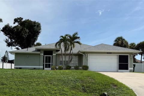 Villa ou maison à North Port, Floride 3 chambres, 149.94 m2 № 2415204