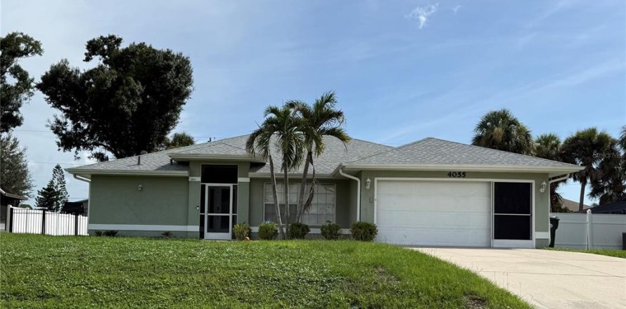 Villa ou maison à North Port, Floride 3 chambres, 149.94 m2 № 2415204
