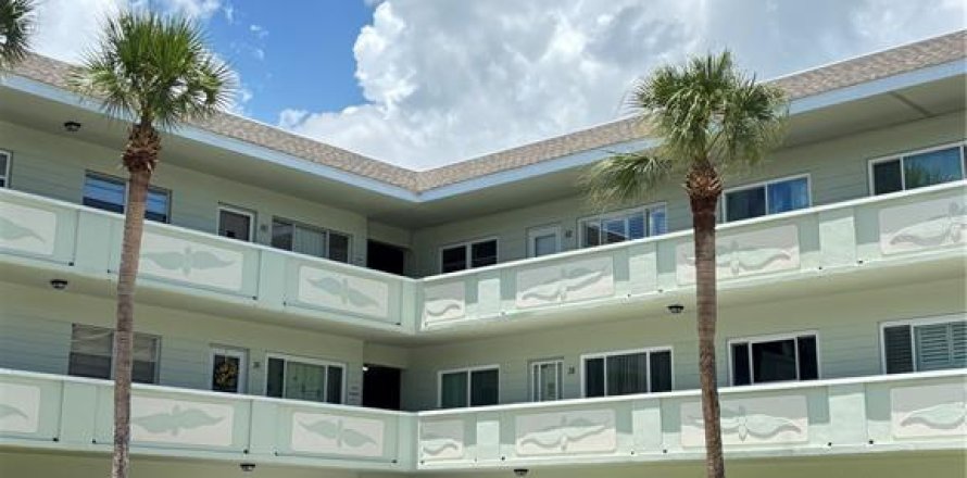 Condominio en Clearwater, Florida, 2 dormitorios № 1784710