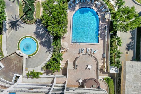 Condo in Highland Beach, Florida, 2 bedrooms № 2081842 - photo 2