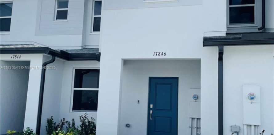 Touwnhouse à Homestead, Floride 4 chambres № 1806161