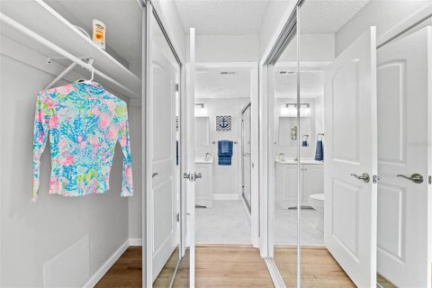 Купить кондоминиум в Порт-Оранж, Флорида 5 комнат, 89.56м2, № 2220486 - фото 21