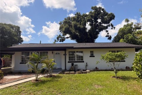 House in Bradenton, Florida 3 bedrooms, 134.89 sq.m. № 2329966