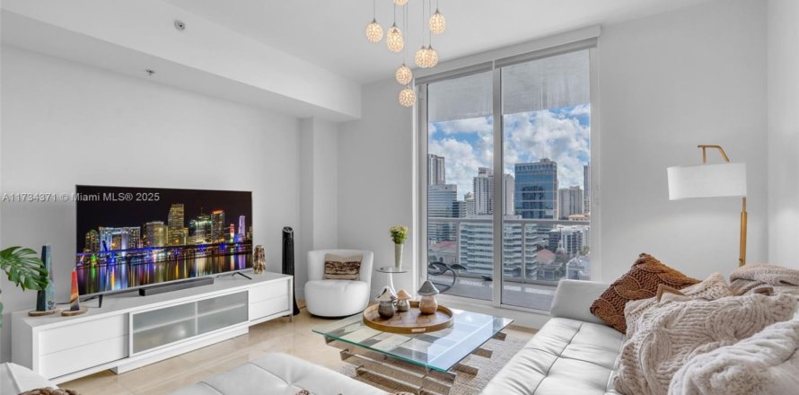 Condominio en Fort Lauderdale, Florida, 1 dormitorio  № 1864242