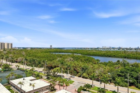 Copropriété à vendre à Sarasota, Floride: 3 chambres, 272.76 m2 № 2423774 - photo 16