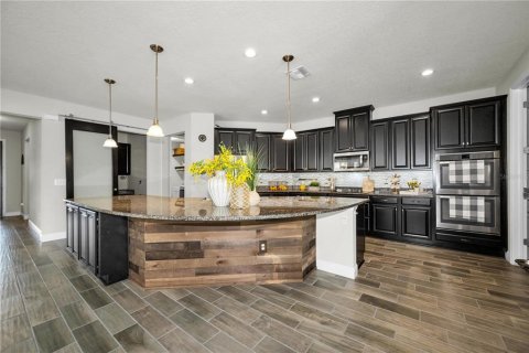 Casa en venta en Lutz, Florida, 4 dormitorios, 256.6 m2 № 2167385 - foto 11