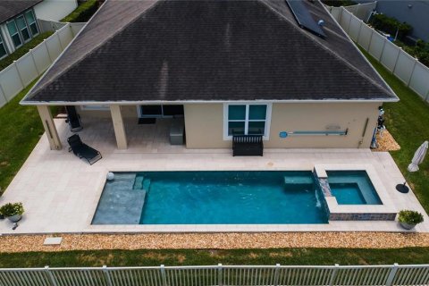 Casa en venta en Lutz, Florida, 4 dormitorios, 256.6 m2 № 2167385 - foto 9