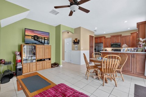 Villa ou maison à vendre à DeLand, Floride: 3 chambres, 179.12 m2 № 2296495 - photo 15