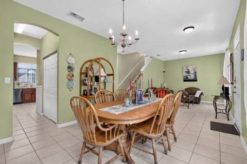 Villa ou maison à vendre à DeLand, Floride: 3 chambres, 179.12 m2 № 2296495 - photo 12