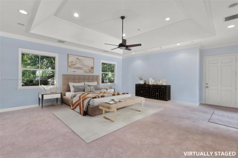 House in Pinecrest, Florida 6 bedrooms, 736.06 sq.m. № 1450050 - photo 15