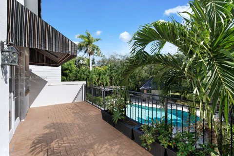 House in Pinecrest, Florida 6 bedrooms, 736.06 sq.m. № 1450050 - photo 30