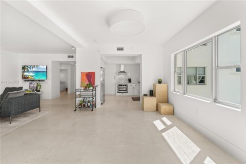 Condominio en venta en Miami Beach, Florida, 2 dormitorios, 145.86 m2 № 2000551 - foto 8
