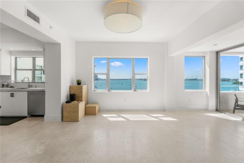 Condominio en venta en Miami Beach, Florida, 2 dormitorios, 145.86 m2 № 2000551 - foto 7