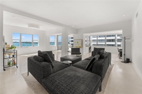 Condominio en venta en Miami Beach, Florida, 2 dormitorios, 145.86 m2 № 2000551 - foto 3